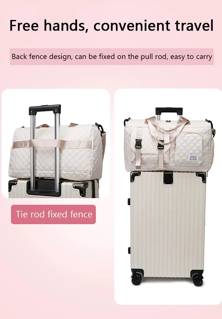 Simples Market durable nylon travel duffle bag, beige quilted argyle gym bag on a wheeled suitcase