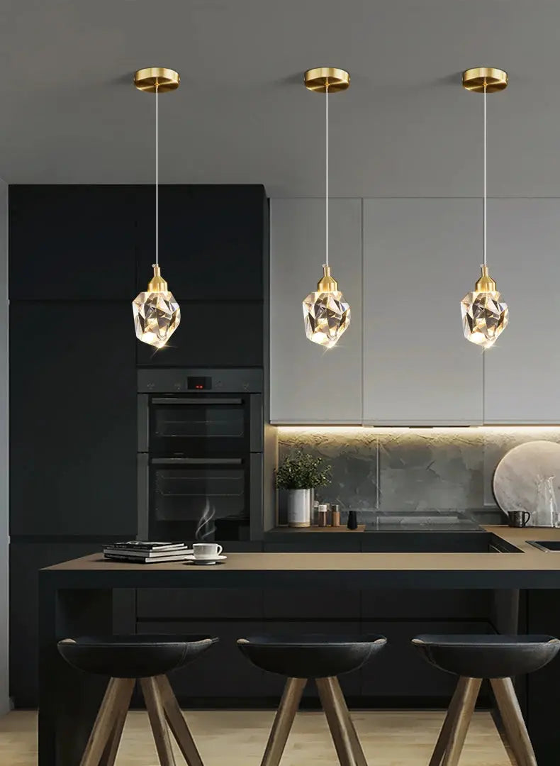 Ceiling pendant lamps, set of 3, brass finish with crystal geometric shades, Simples Market