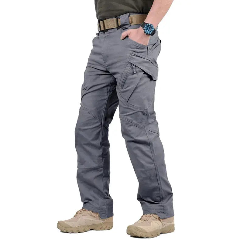 Men's tactical cargo pants by Simples Market in grey with multiple pockets and belt