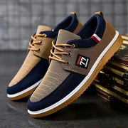 Men's knitted casual sports shoes by Simples Market in beige and navy with white sole, 1 pair