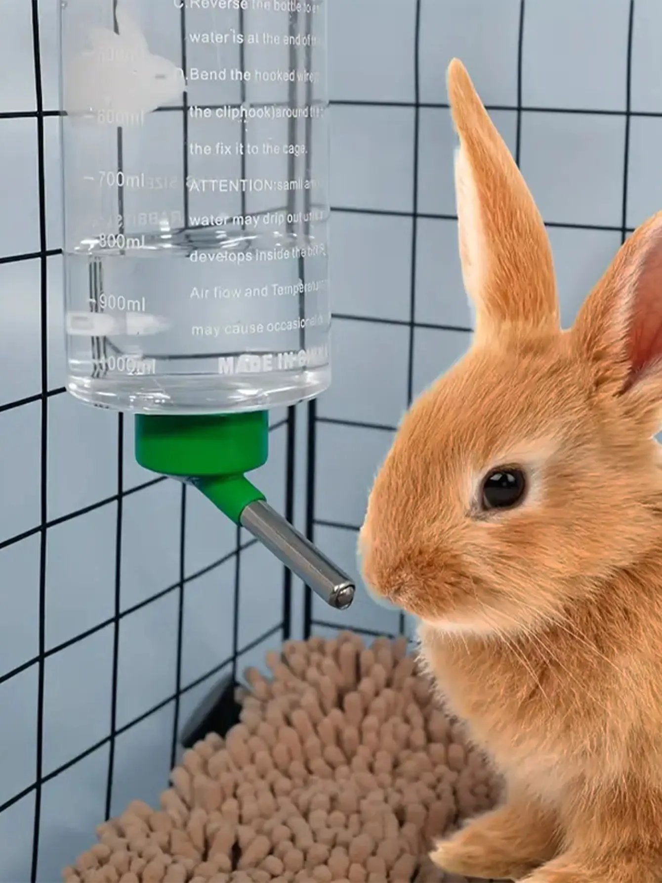 Small animal hanging water bottle, 1000ml, transparent with green nozzle for rabbits and guinea pigs