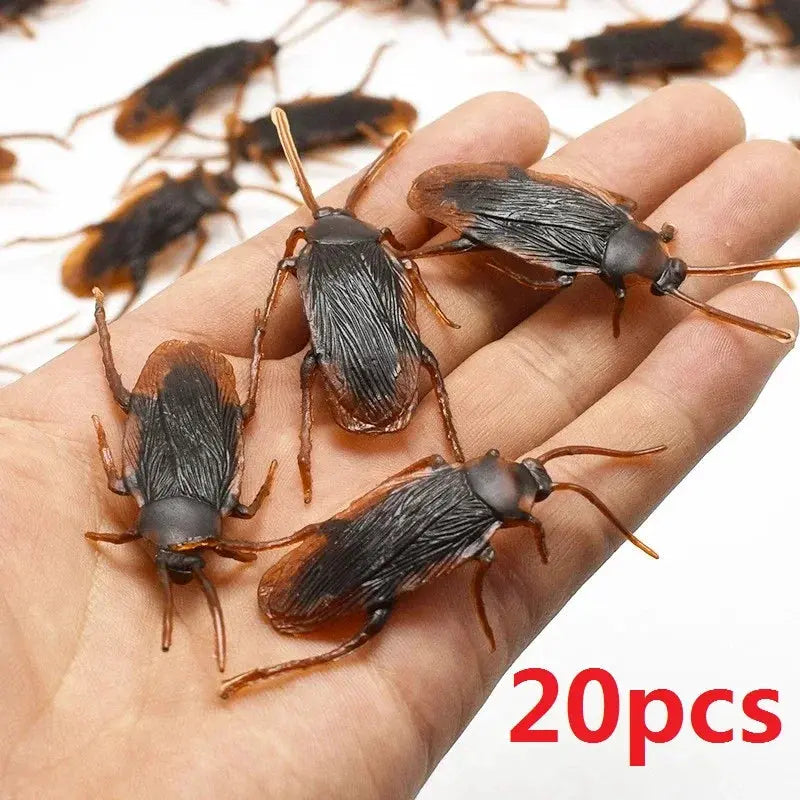 Halloween Realistic Plastic Cockroaches Toys Set Prank Decoration Props Gags For Parties Five To Fifty Pieces