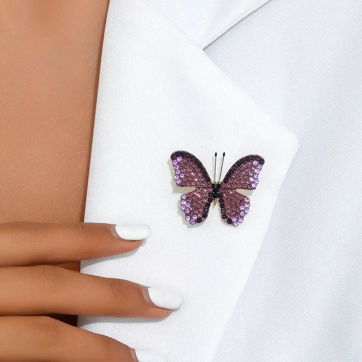 Butterfly Brooch for Women Sparkling Forest Inspired Design Daily Wear Jewelry Accessory
