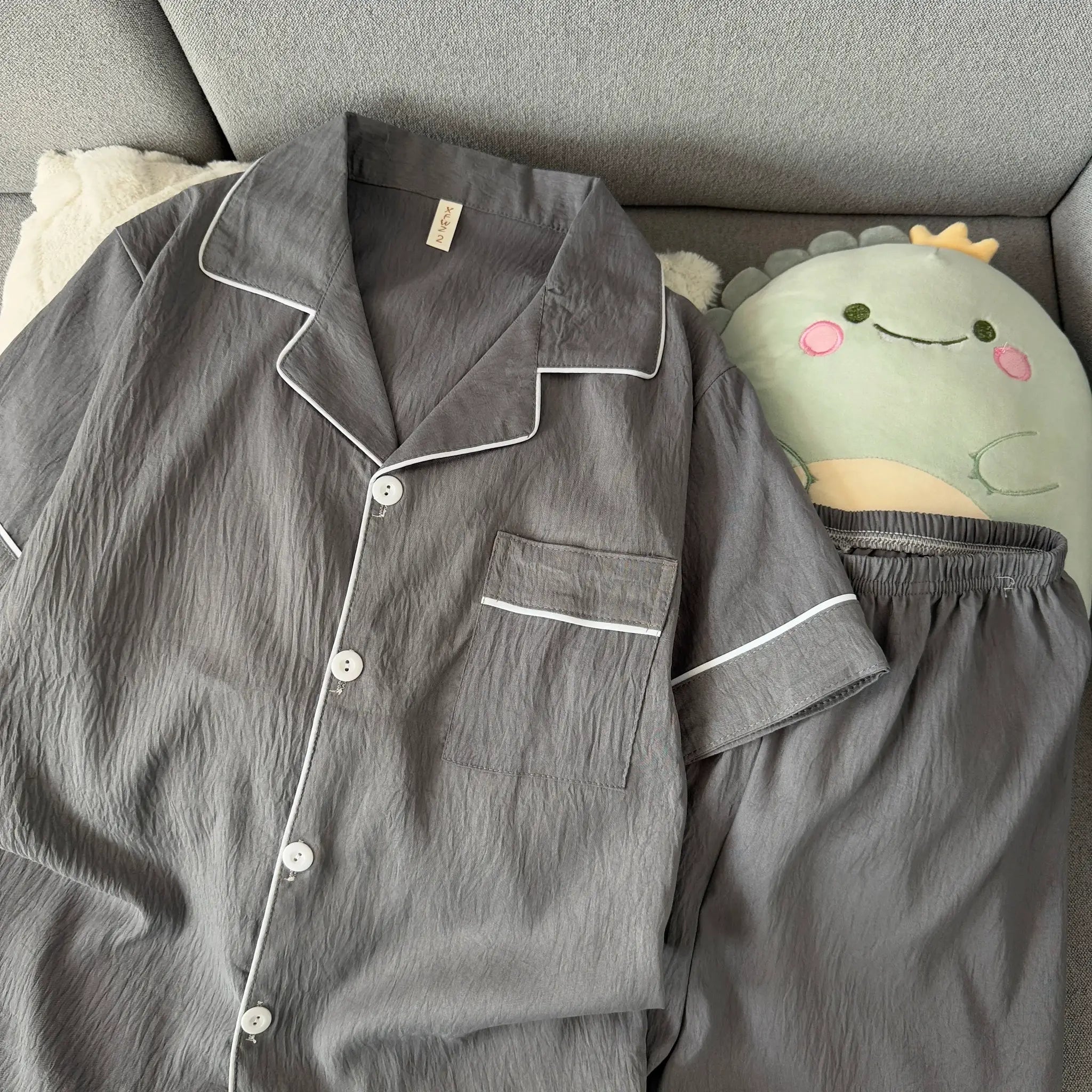 Youth Men's Slim Fit New Pajama Set Solid Color Short Sleeve Lapel Top and Elastic Shorts Pajamas Summer Loungewear Sleepwear