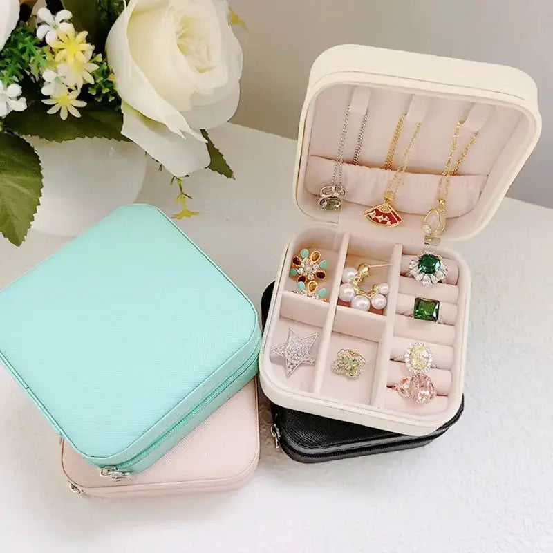 LuxCarry Portable Jewelry Storage Box For Travel Waterproof PU Leather Organizer With Large Capacity