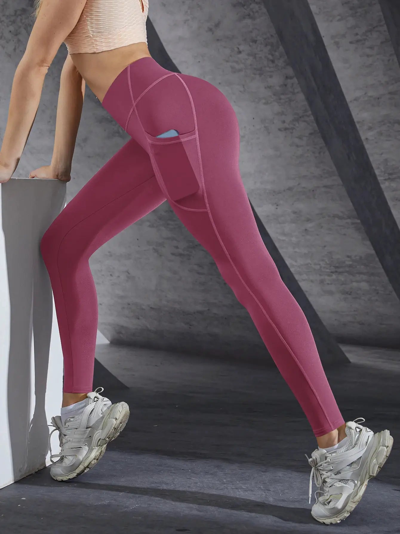 ZenFlex High Waist Yoga Leggings With Pockets Push Up Design For Flattering Shape For Running And Fitness