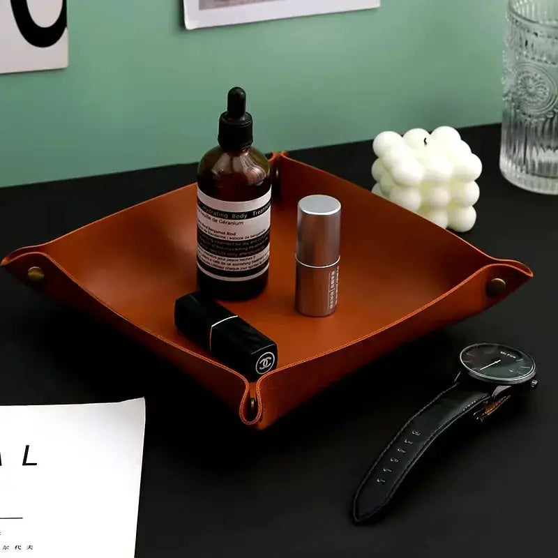 Leather Living Room Entry Key Storage Box and Cosmetics Sundries European Tray Desktop Organizer