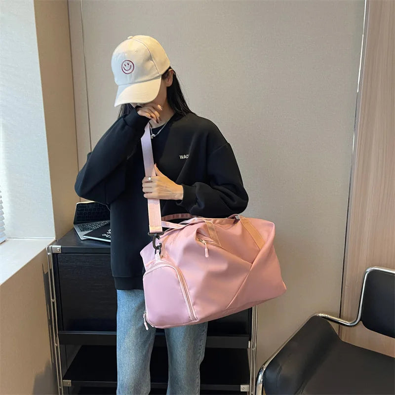 Pink large-capacity fitness bag with dry-wet separation for travel and yoga
