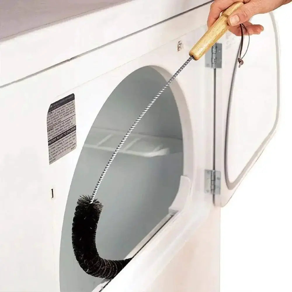 Flexible long pipeline cleaning brush by Simples Market with wooden handle and twisted wire shaft for washing machines and sewer cleaning.