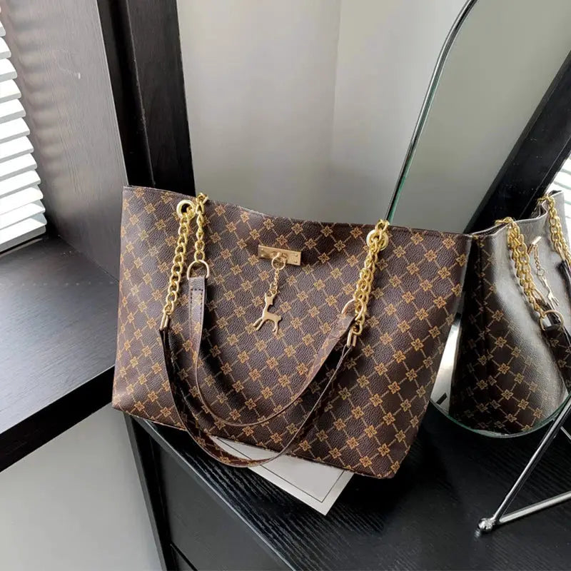Brand Presbyopia Soft PU Leather Large Capacity Tote Handbag For Women With Secure Zipper And Hanging Accessories