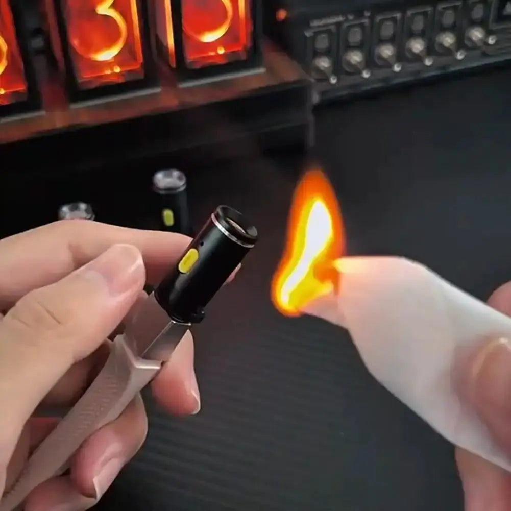Simples Market Type-C mini windproof heating-wire lighter; compact black handheld outdoor flame starter.
