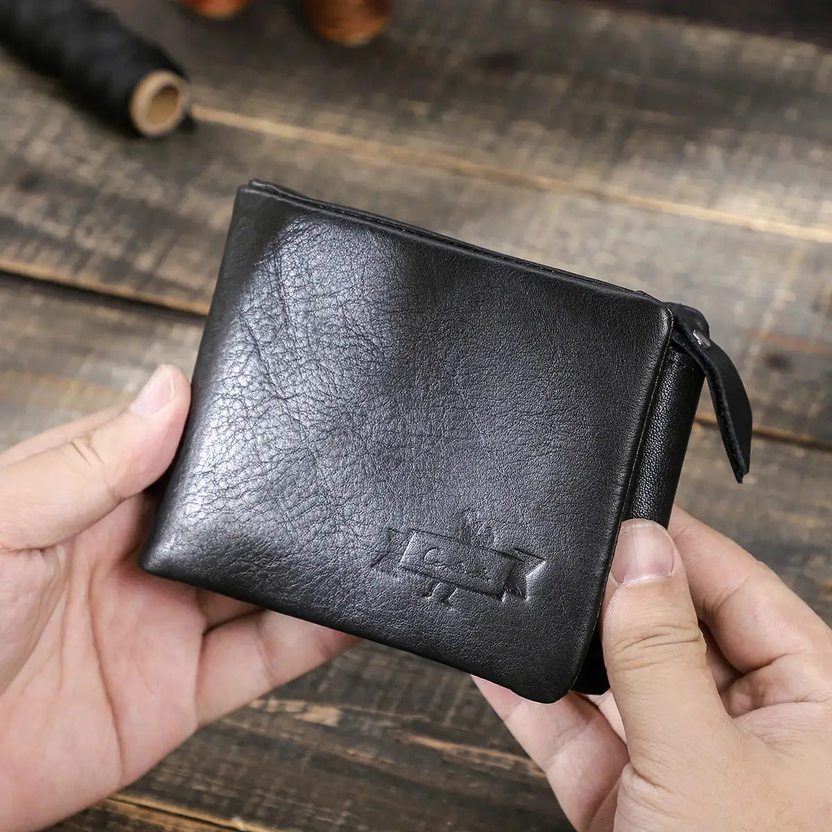 CONTACT'S men's wallet in black genuine Crazy Horse leather with zip coin pocket