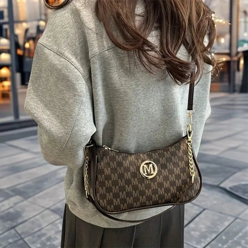 Vintage Vogue Crossbody Handbag For Women With Adjustable Strap For All Day Comfort In Durable PU Finish