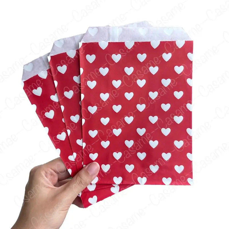 Valentine's gift bags 25-pack, red heart-pattern paper treat bags, 13x18 cm by Simples Market