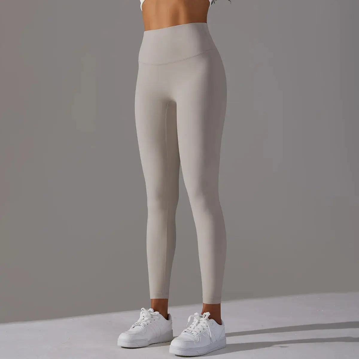 Leggings beige high-waist by Simples Market for fitness, running and yoga