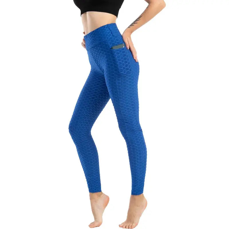 Women's blue high-waist pocket leggings with textured bubble pattern for gym and running by Simples Market