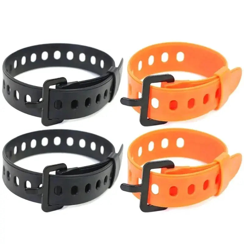 Simples Market rubber tension cargo straps 4-pack in black and orange with plastic buckles