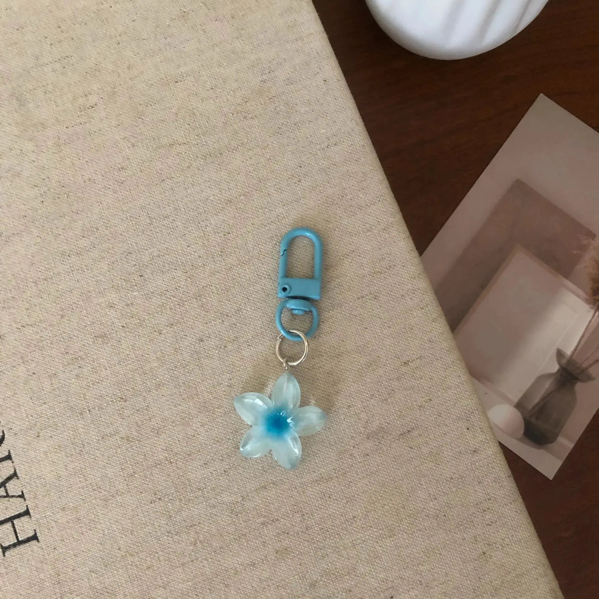Colorful Jelly Flower Keychain Resin Pendant For Bags Keys DIY Cute Keychains For Students