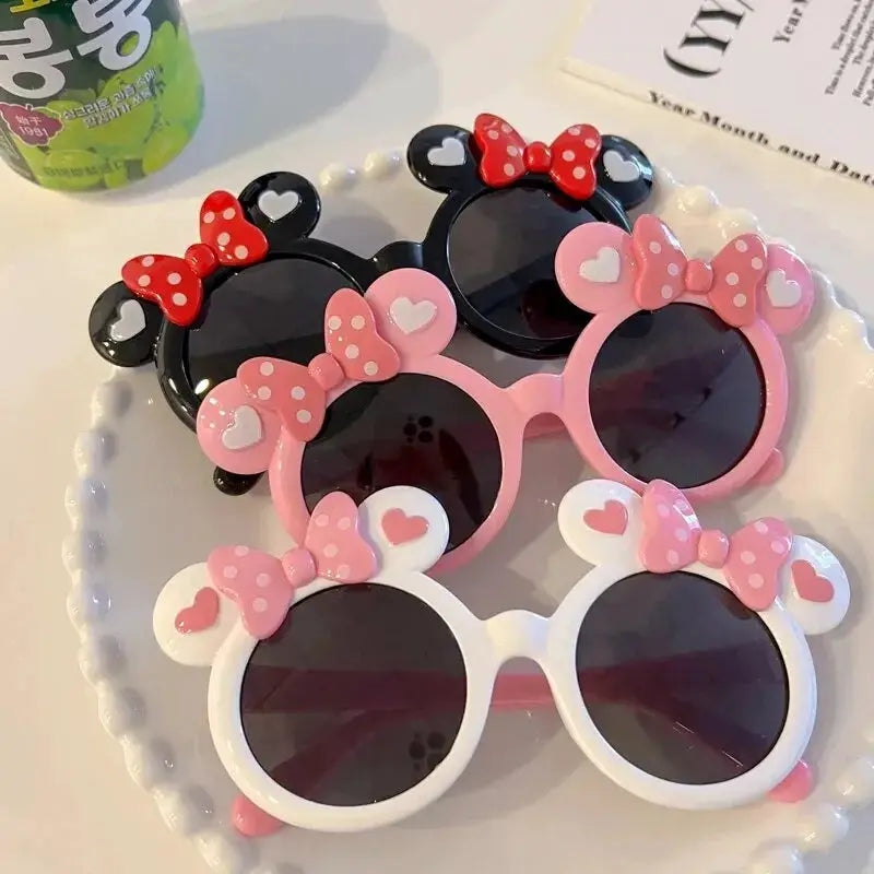 UV400 Cartoon Sunglasses For Kids Boys Girls Lightweight Plastic Frame Sun Protection Outdoor Shades