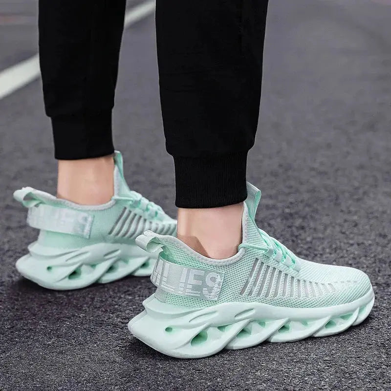 MAEDEF men’s mint-green mesh sneakers with breathable upper and chunky wavy platform, Simples Market