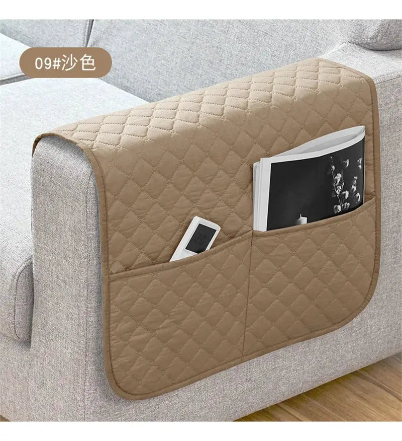 Sofa armrest cover with pockets for remote and magazine, beige quilted water-repellent fabric by Simples Market