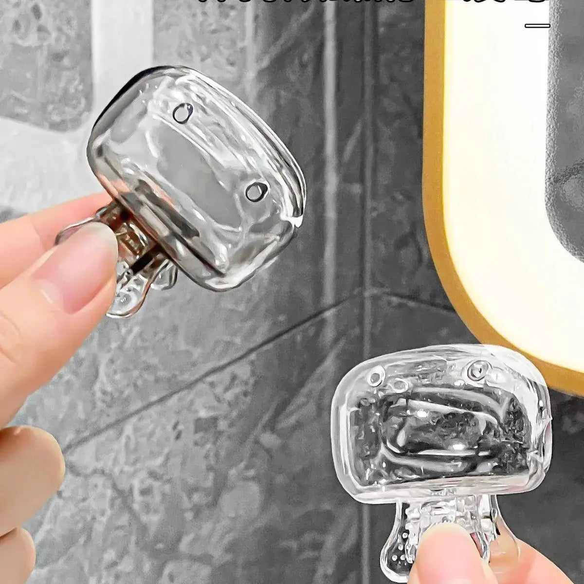 Toothbrush head covers, 2-pack, clear plastic travel caps with clips