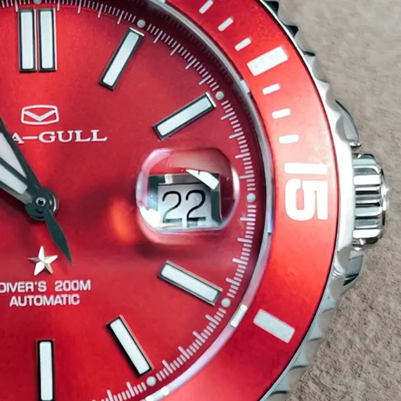 Seagull men's diver's watch with red dial, date magnifier, 200m automatic