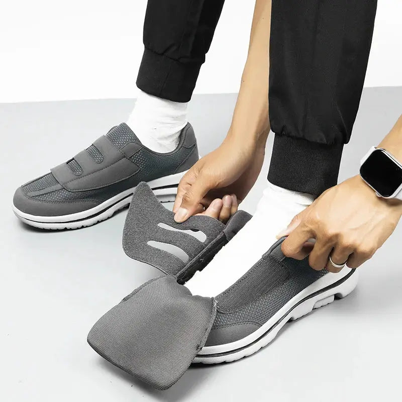 Simples Market gray wide-toe orthopedic sneakers with Velcro straps; removable gray toe protector shown
