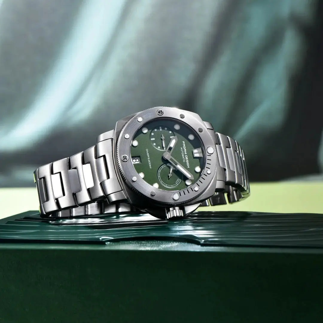 PAGANI Design men's stainless steel automatic diver watch with green dial and 200m water resistance