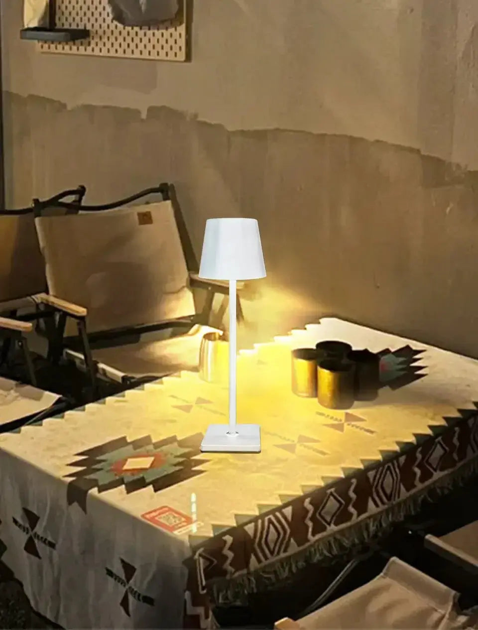 Simples Market white LED desk lamp with square base, USB rechargeable, touch control, 3-color ambient light