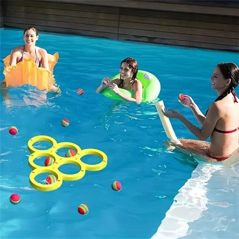 Fun Splash Christmas Party Sports Floating Shower Game Toy With Durable EVA Material Random Color Ball For Holiday Fun