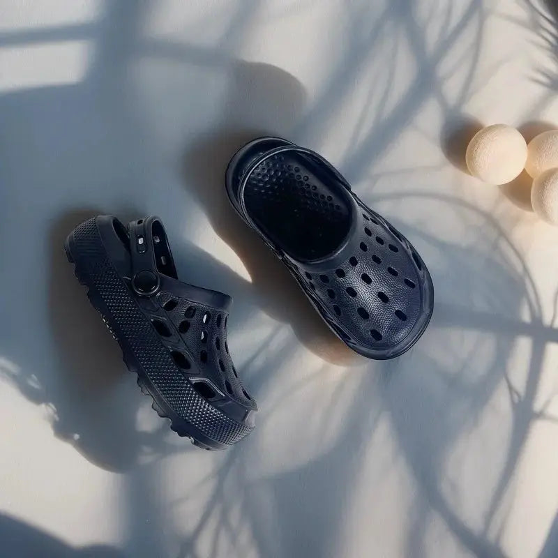 Adorable Kids Beach Shoes Lightweight Breathable Sandals For Outdoor Learning EVA Clog Footwear