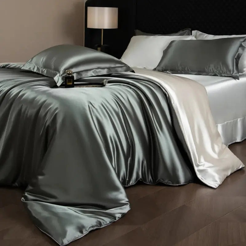 Silk satin bed sheets set in silver-gray with duvet cover, fitted and flat sheets, pillowcases, Simples Market.