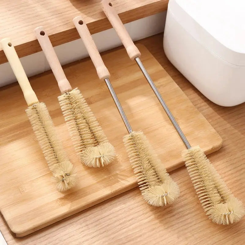 Wooden bottle cleaning brushes with long handles and natural fiber bristles by Simples Market (set of 4)