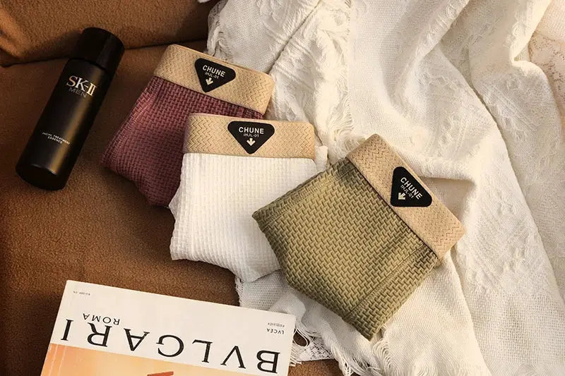 Men's boxer shorts set in four colors with beige waistbands, breathable ice silk fabric, CHUNE label.