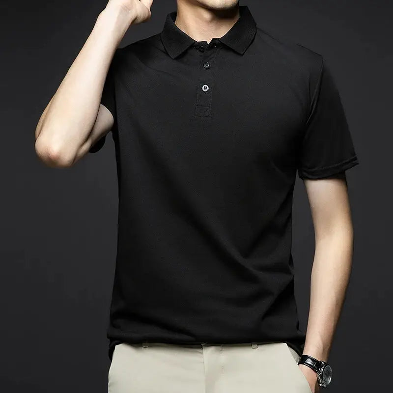 Men's solid black polo shirt by Simples Market, short sleeves, casual summer top.