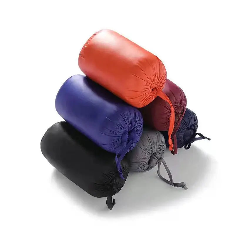 Simples Market six-pack men's ultra-light duck-down jackets, rolled in colorful drawstring pouches