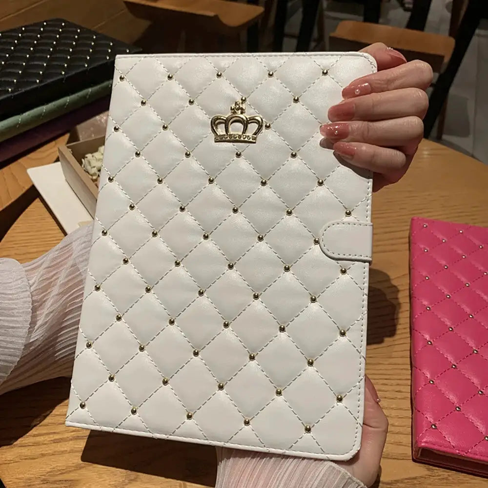 Ipad Lambskin Stand Smart Case Crown Rivet Design Plaid Pattern Scratch Resistant PU Leather