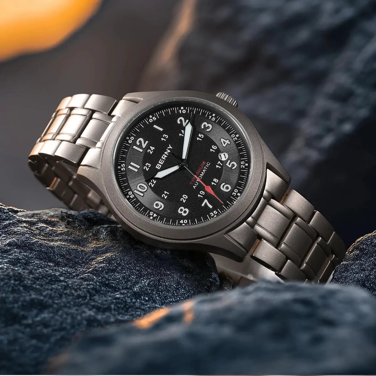 BERNY titanium automatic men's field watch with black dial, luminous hands, date window, 10ATM, metal bracelet