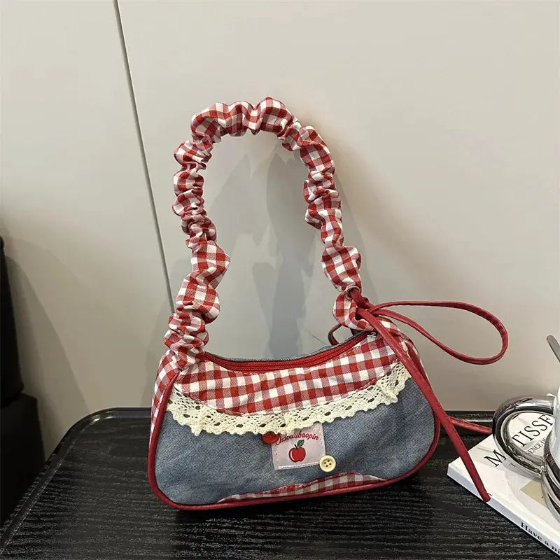 Simples Market casual hand-held bag: red gingham ruched handle over a denim body with lace trim