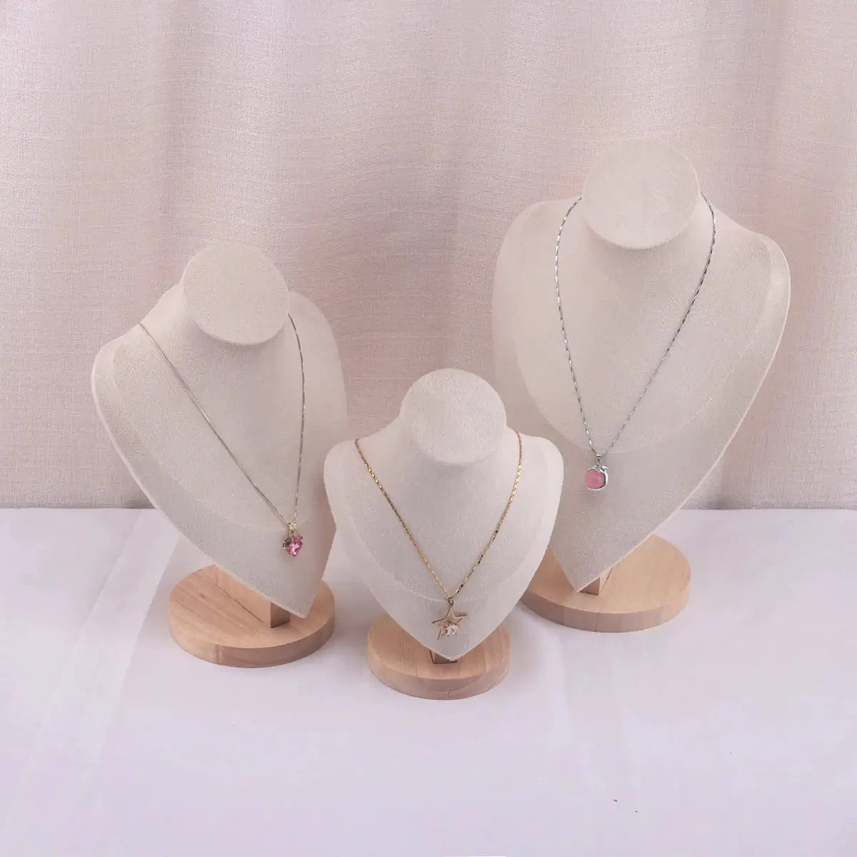 Velvet Necklace Display Stand Portrait Mannequin Bust Pendant Organizer Jewelry Window Display