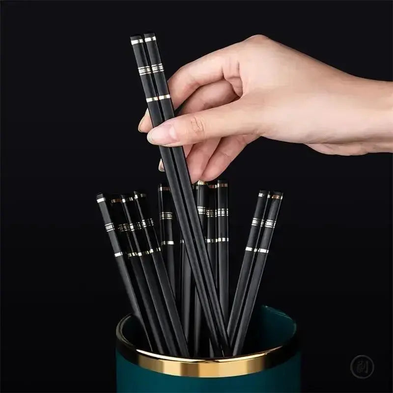 5 Pairs Reusable Alloy Chopsticks Set For Chinese Japanese Korean Cuisine Aluminum Alloy Sushi Sticks Kitchen Tableware