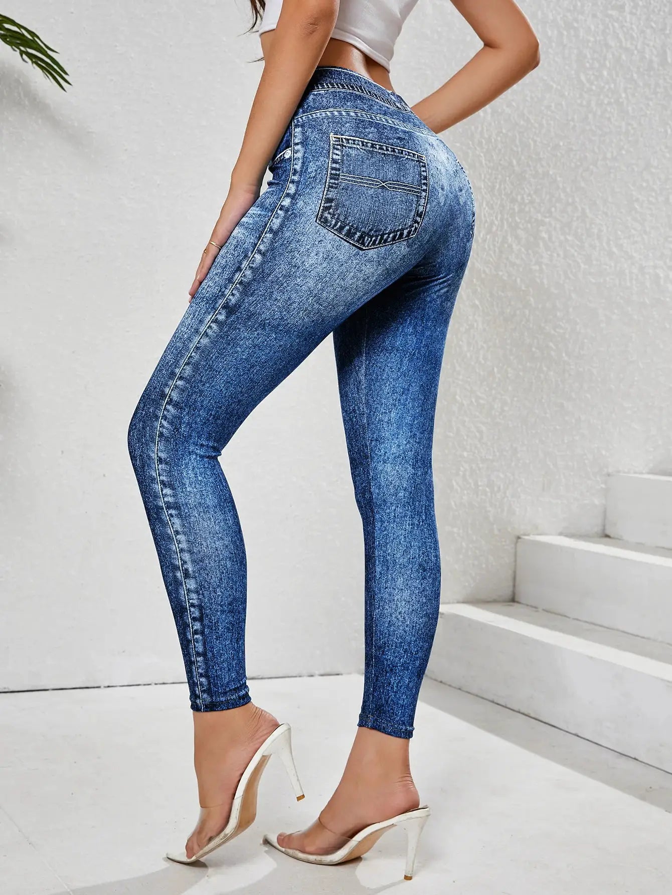 Women's imitation denim leggings with pockets, blue wash, high-stretch tummy control by Simples Market.