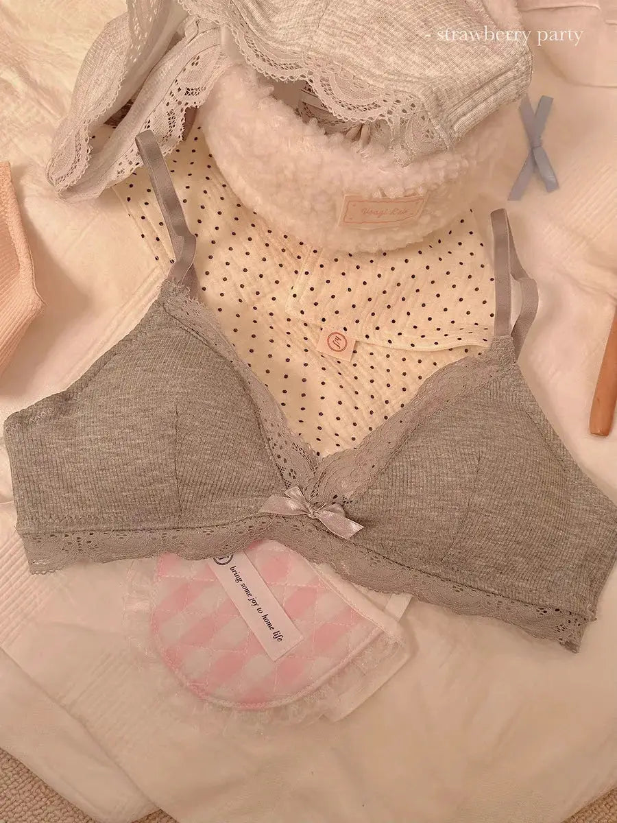 SP&CITY Sweet Girl lace triangular-cup bra, gray wire-free, women's breathable bra by Simples Market