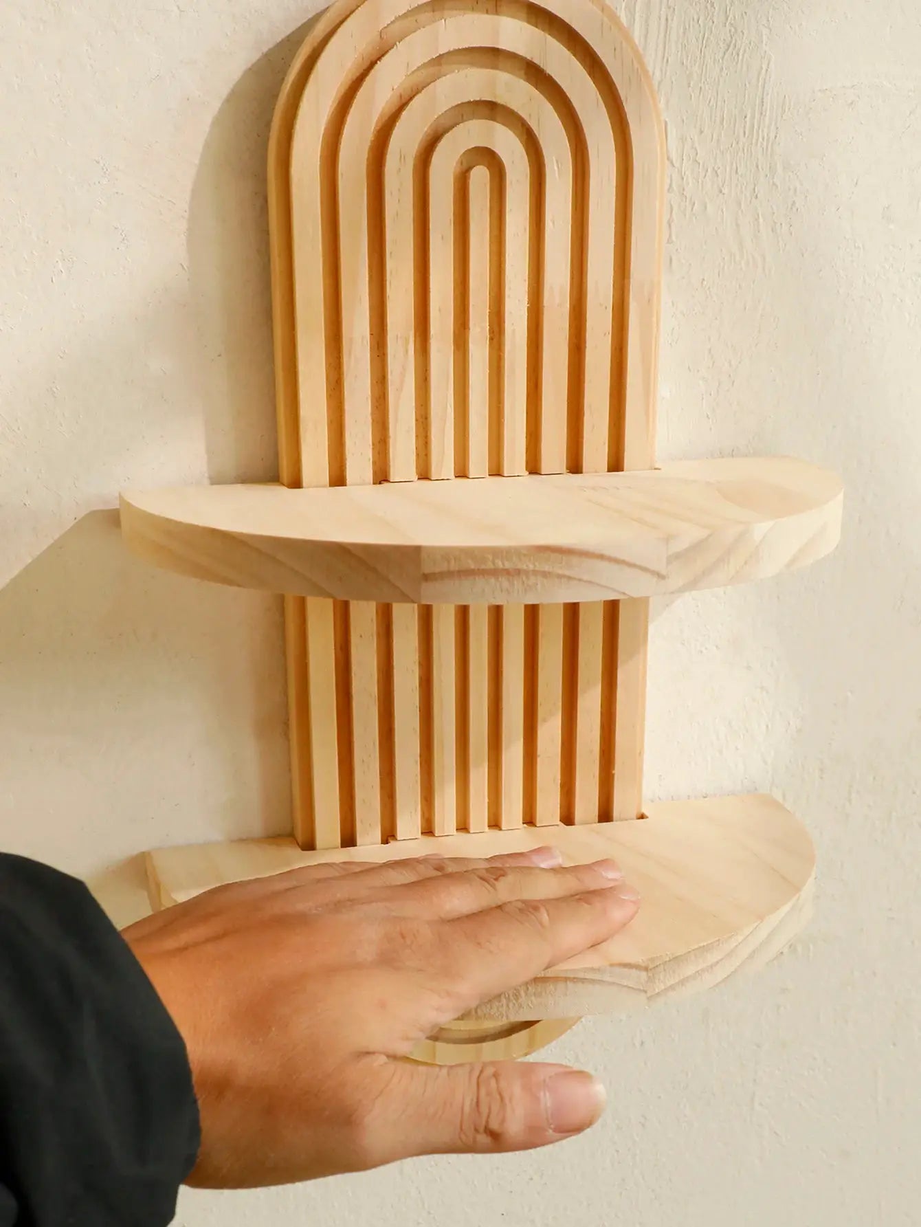 Boho wooden wall-mounted shelf with geometric arch design, natural finish, Simples Market