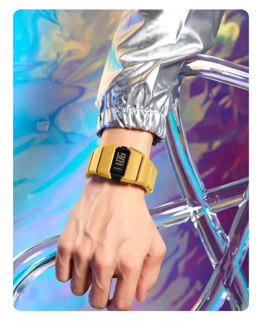 SANDA 9504 Y2K retro electronic watch, yellow/gold band with digital display