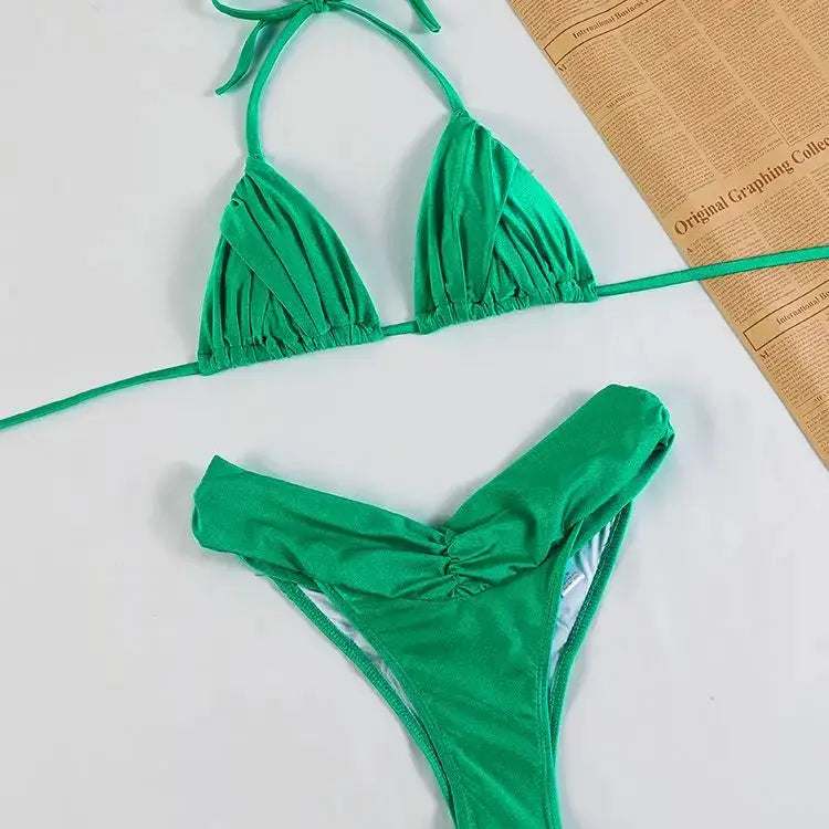Green string bikini set with ruched triangle top and ruched-side bottoms, Simples Market