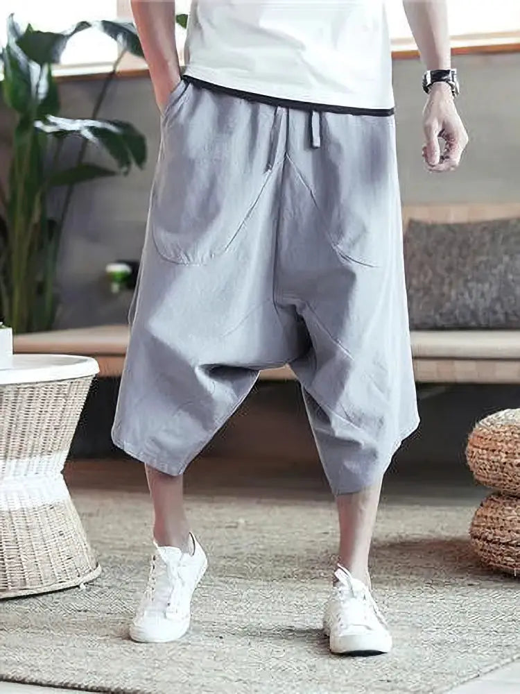 Simples Market men's light gray cotton-linen beach shorts with baggy wide-leg capri length