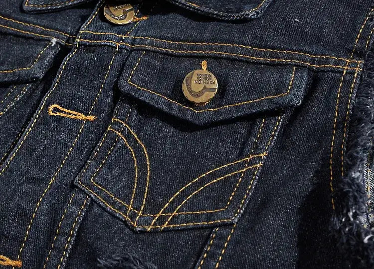 Simples Market dark blue denim jeans vest close-up pocket with yellow stitching and metal button