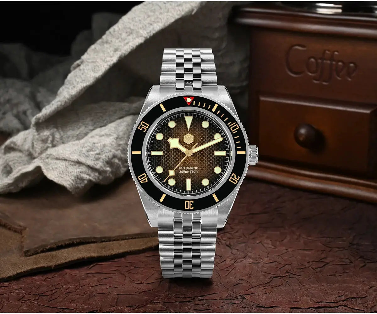 San Martin 40mm BB diver watch with stainless steel bracelet, black bezel, brown textured dial and gold-tone hands